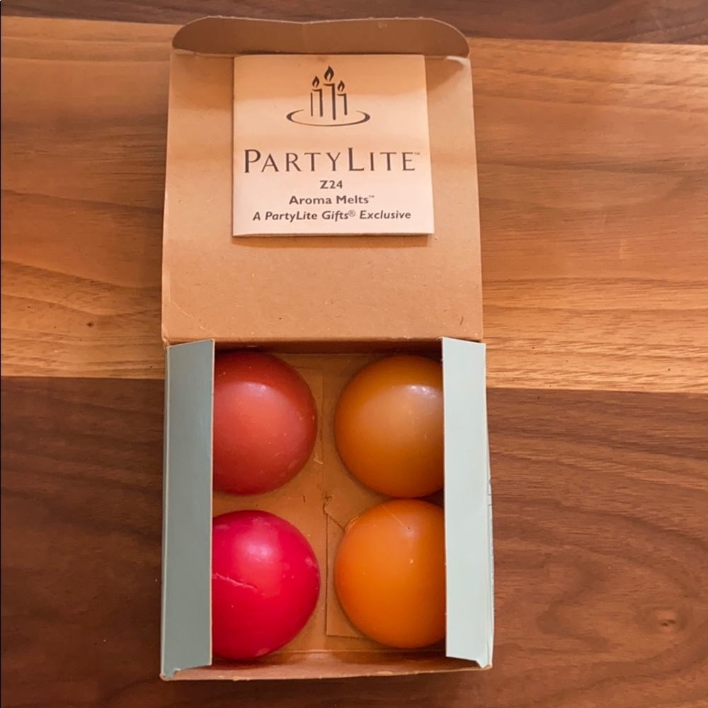 PartyLite aroma melts